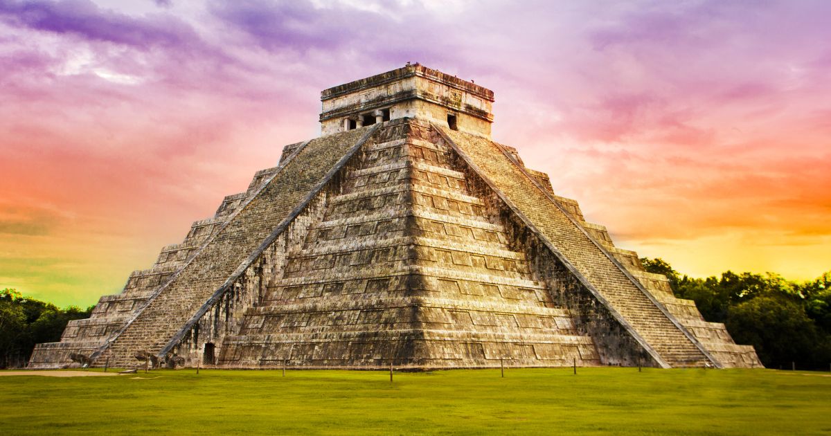 equinox at chichen itza mayan ruins in the yucatan peninsula