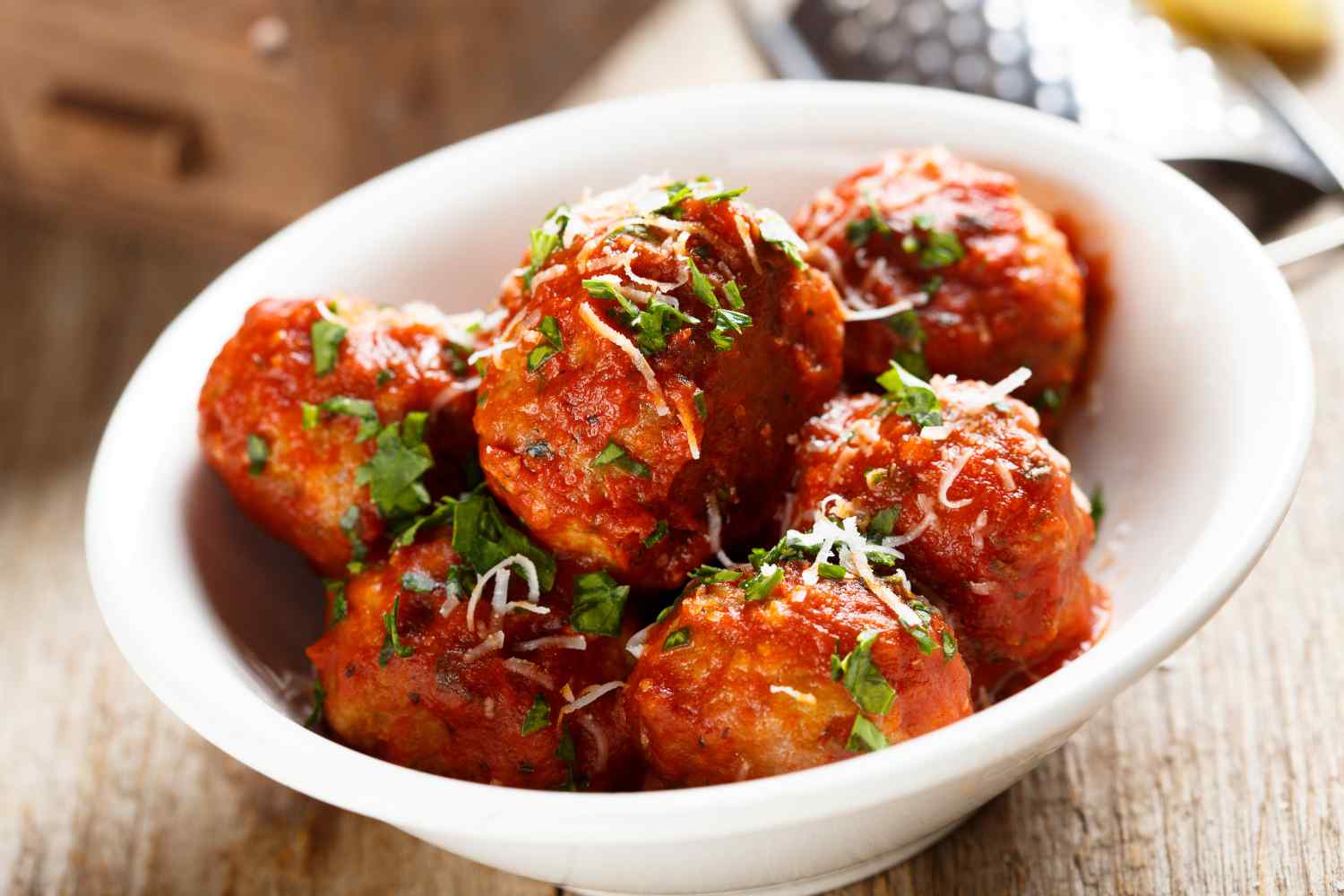 Albóndigas de ricota con salsa