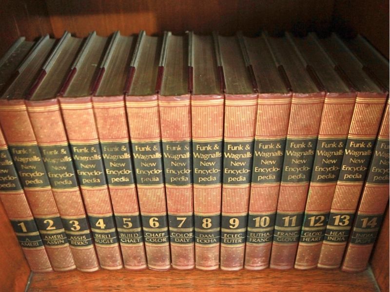 conjunto de enciclopedias