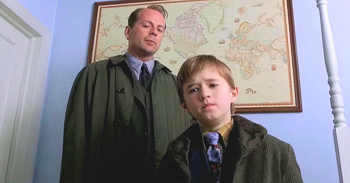 Haley Joel Osment the little boy in The Sixth Sense with Bruce Willis