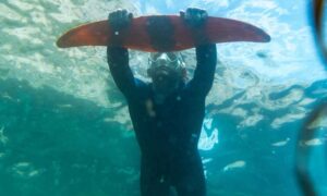 Decathlon comercializará próximamente DeepFoil, el invento bretón para “volar bajo el agua”