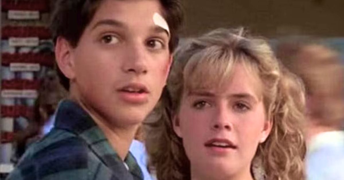 Elisabeth Shue and Ralph Macchio in The Karate Kid