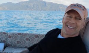 La familia de Bruce Willis donará su cerebro a la ciencia tras su muerte (para contribuir a la investigación de la demencia frontotemporal)