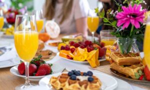 Brunch del Día de la Madre: 8 recetas veganas sencillas y deliciosas para un desayuno inolvidable
