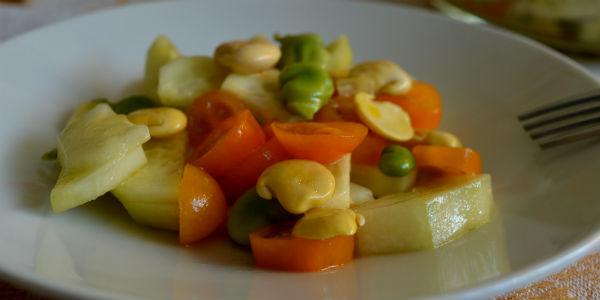 ensalada de habas y altramuces