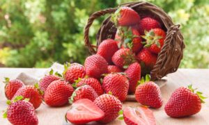 Cuando una fresa está realmente buena no hace falta azúcar: 6 recetas que lo demuestran