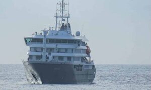 Hantavirus, el crucero se prepara para desembarcar en Canarias: es la única cepa que se transmite entre personas (y el brote se está extendiendo)