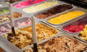 Porque algunos sabores de helado te hinchan más que otros