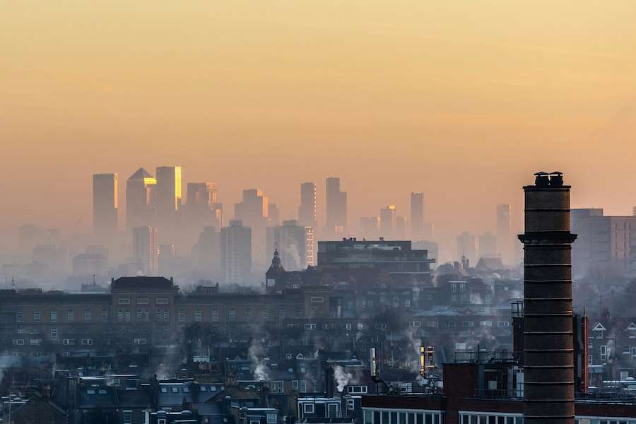 70 years on from the killer smog: what clean air laws teach us about power, pollution and profit