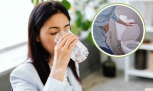 Caliente: ¿cómo beber más agua sin tener que ir constantemente al baño a orinar?