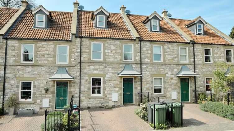 How the trend for turning front gardens into driveways is adding to night‑time heat