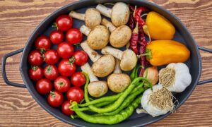 Dieta vegana baja en grasas: por qué puede ayudarte a perder peso (sin el estrés de contar calorías)