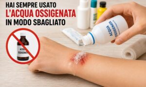 Siempre has usado mal el agua oxigenada: soy farmacéutica y te explicaré para qué sirve realmente