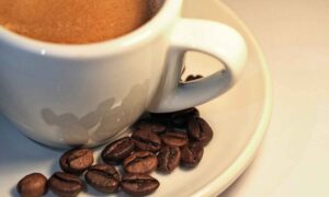 ¿Cuántas tazas de café podemos tomar al día? Aquí está el umbral máximo para proteger el corazón según la American Heart Association