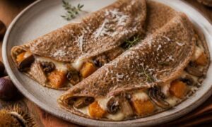 Crespelle con harina de castañas relleno de calabaza y champiñones: la receta de otoño para ahorrar de inmediato