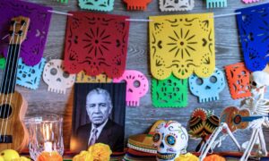 Papel Picado mexicano: el significado del colorido arte en papel del Día de Muertos