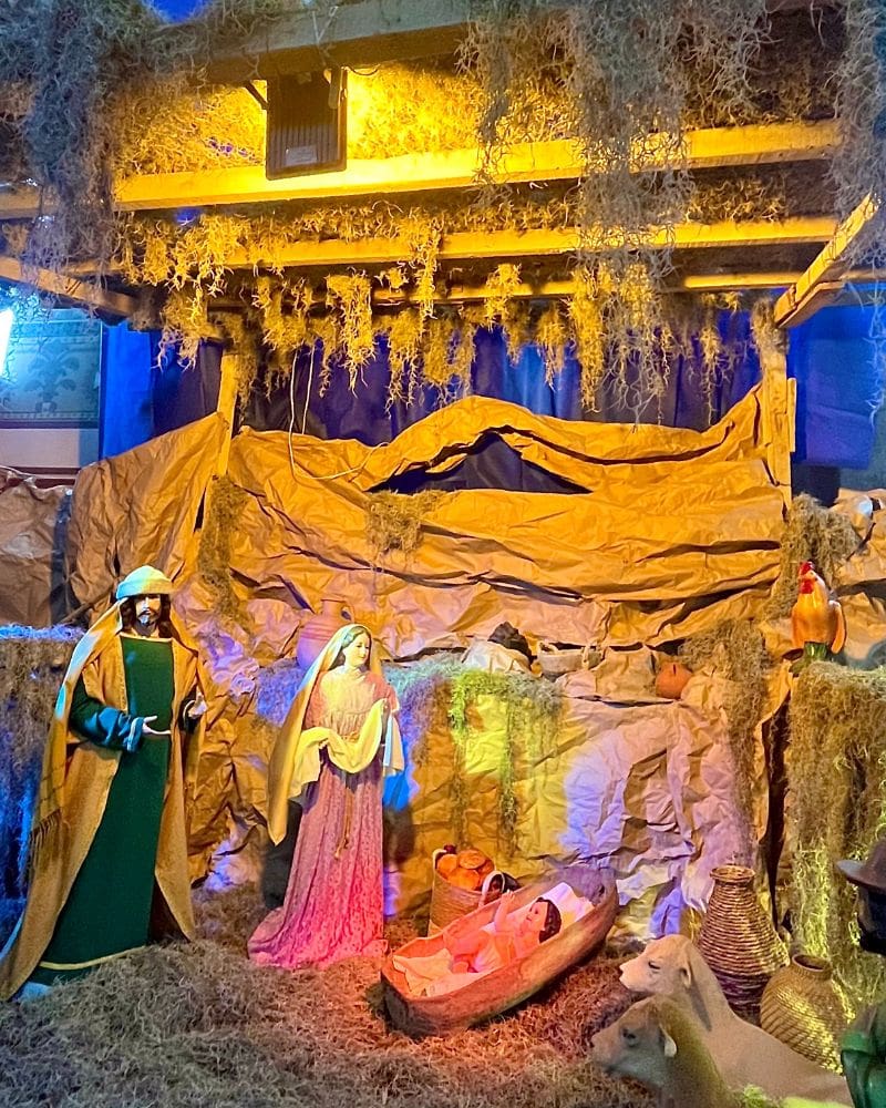 Nacimiento mexicano o pesebre bíblico