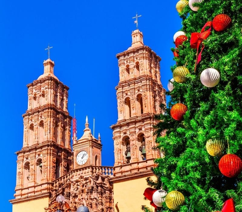 decoraciones en navidad en méxico en diciembre