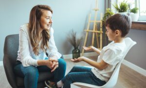 Psicólogo gratuito para niños y adolescentes en Campania: quién puede solicitarlo y cómo funciona el apoyo familiar