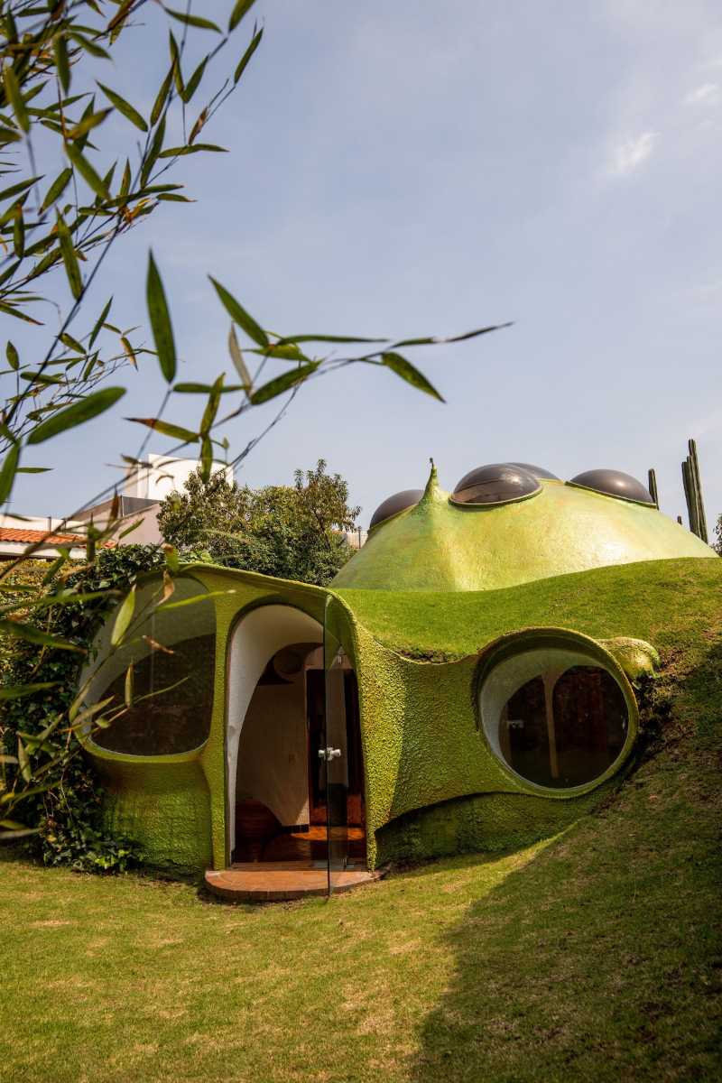 Casa del Elefante en Conjunto Satélite, un hogar orgánico de Javier Senosiain