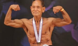 Toshisuke Kanazawa, el culturista de 90 años que sigue ganando sin comer carne ni pescado: “Quiero competir hasta mi último aliento”